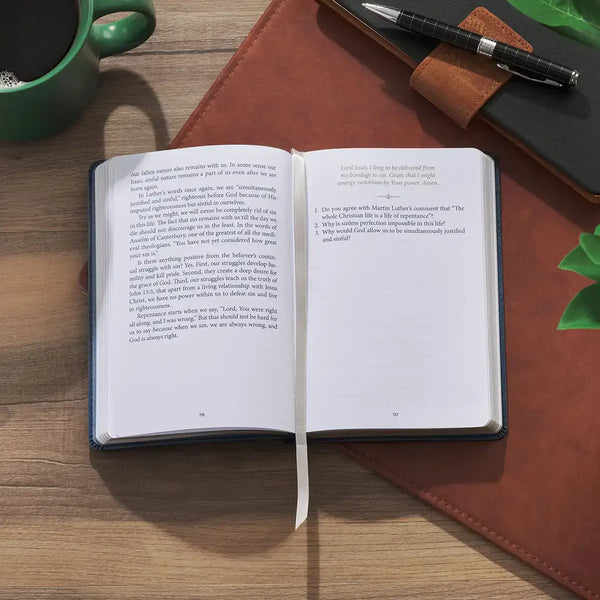Finding Peace in the Psalms Navy Blue Faux Leather Daily Devotional
