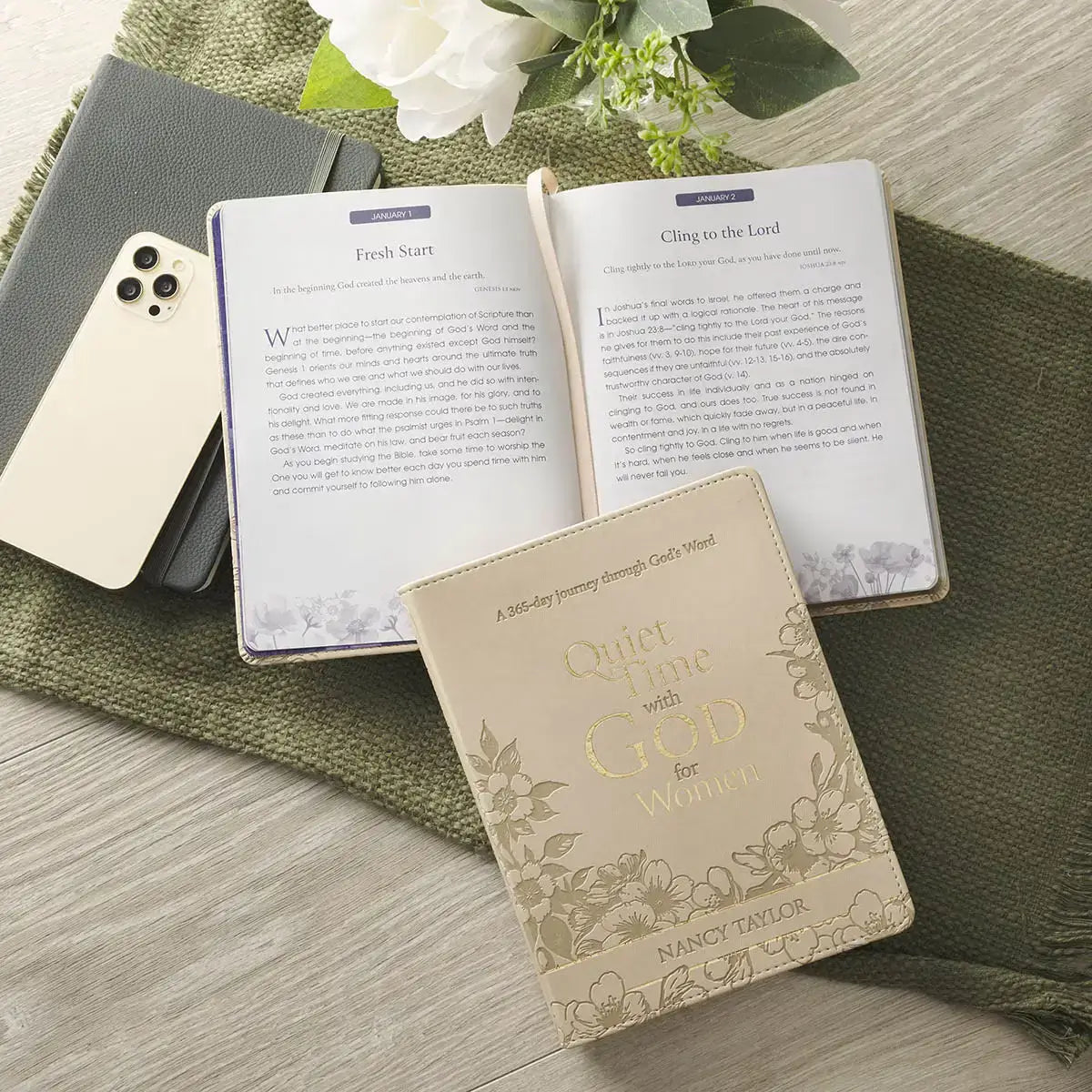 Quiet Time with God for Women Tan Faux Leather Devotional