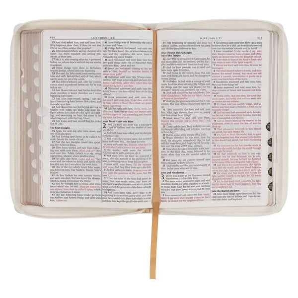 White & Gold Faux Leather Large Print Thinline King James Version Bible with Zippered Closure & Thumb Index